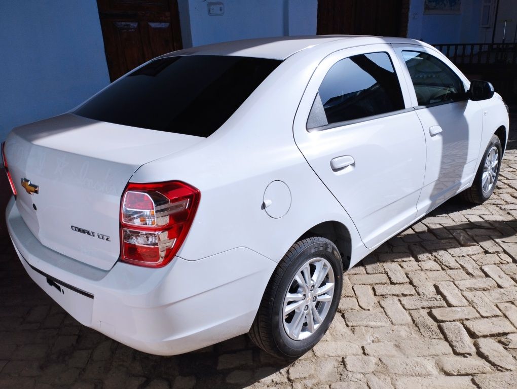 Chevrolet Cobalt 2024 white