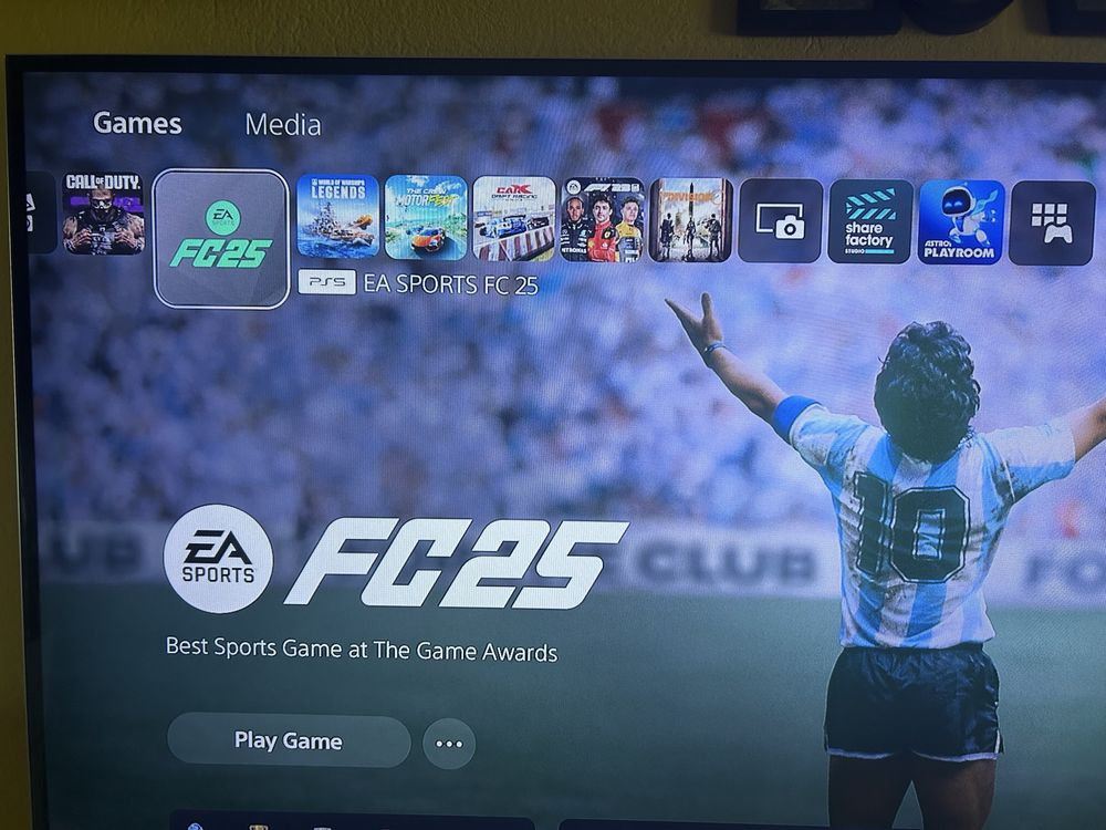 Продавам Playstation 5, 100+ игри