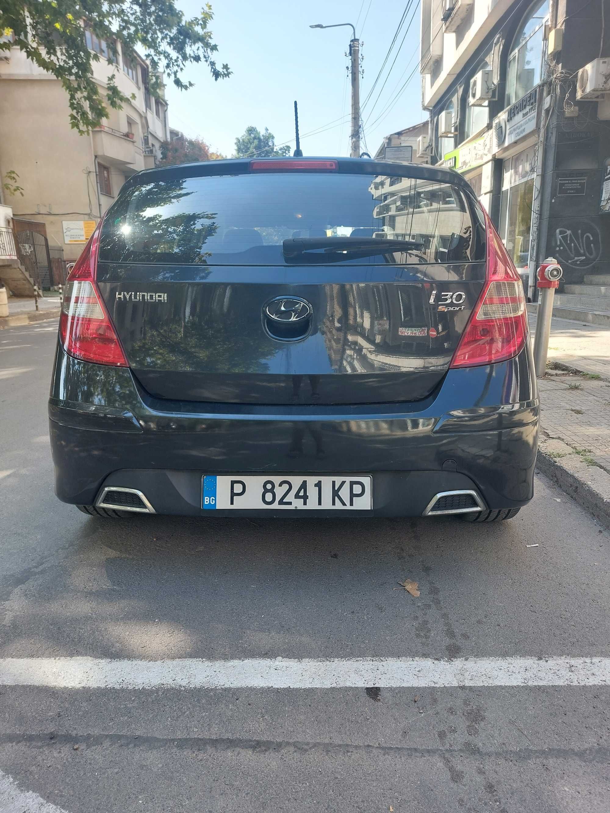 Продавам Hyundai i30