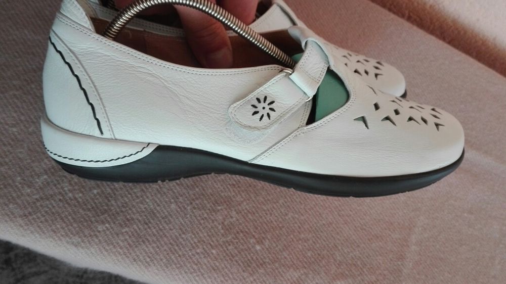 Pantofi noi piele C.D nr 41