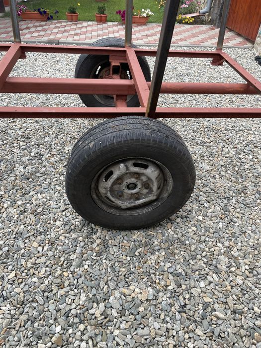 Vand remorca pentru tractor
