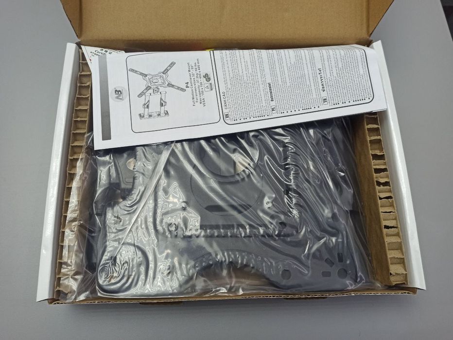 Регулируемый кронштейн для ТВ (32-55 дюймов). Отл. качества. Новое