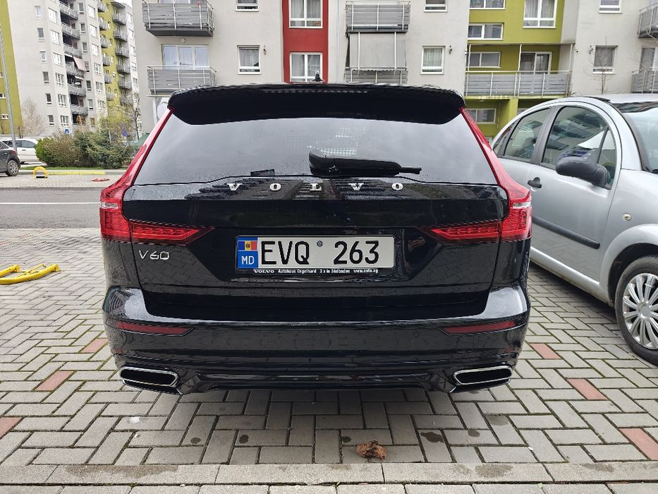 Volvo V60 T8 plug in hybrid
