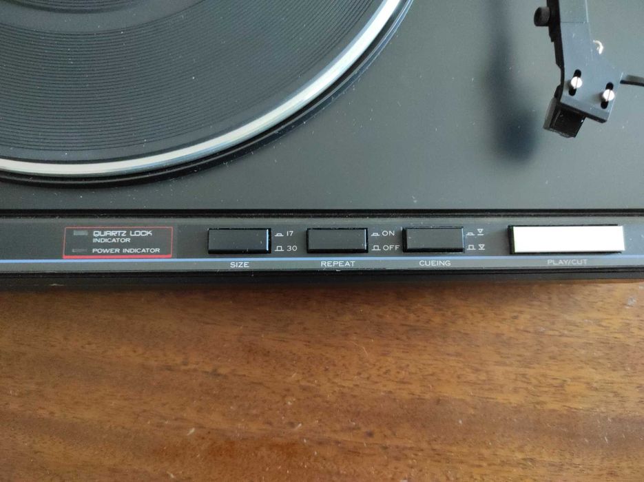 Грамофон Kenwood KD-52FB direct drive + подарък слушалки