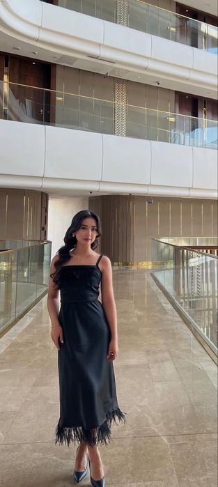 Продам платья от 1000 тг