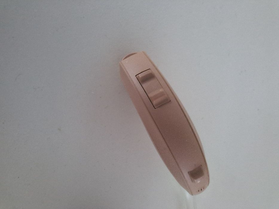 Aparat auditiv AUDIONOVA cu amplificator de la distanta wireless