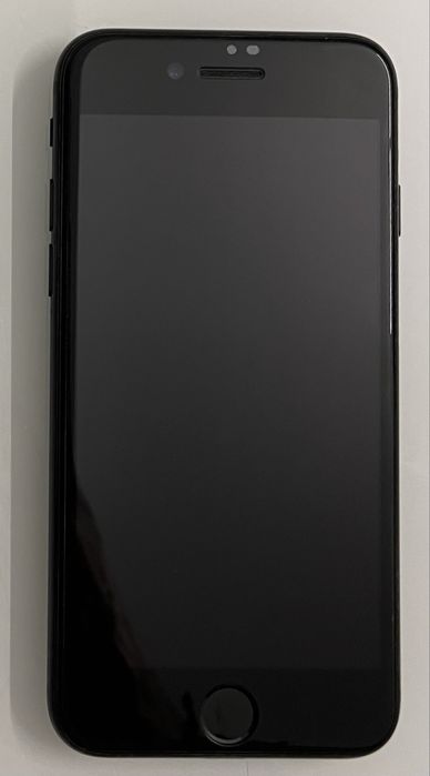 Iphon 7 , 128GB Jet Black