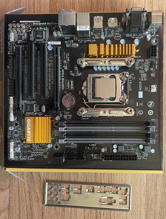 Kit Intel i5 4690 + GTX 970 4GB + Placă Bază + Sursă Seasonic