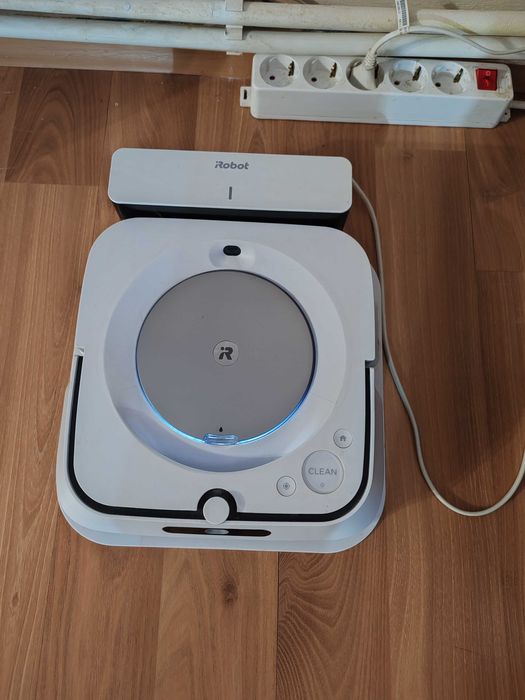 Продавам прахосмукачка и подочистачка робот