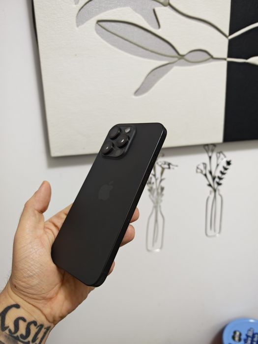 iPhone 15 Pro Max Black 96%Bat Impecabil totul original liber retea