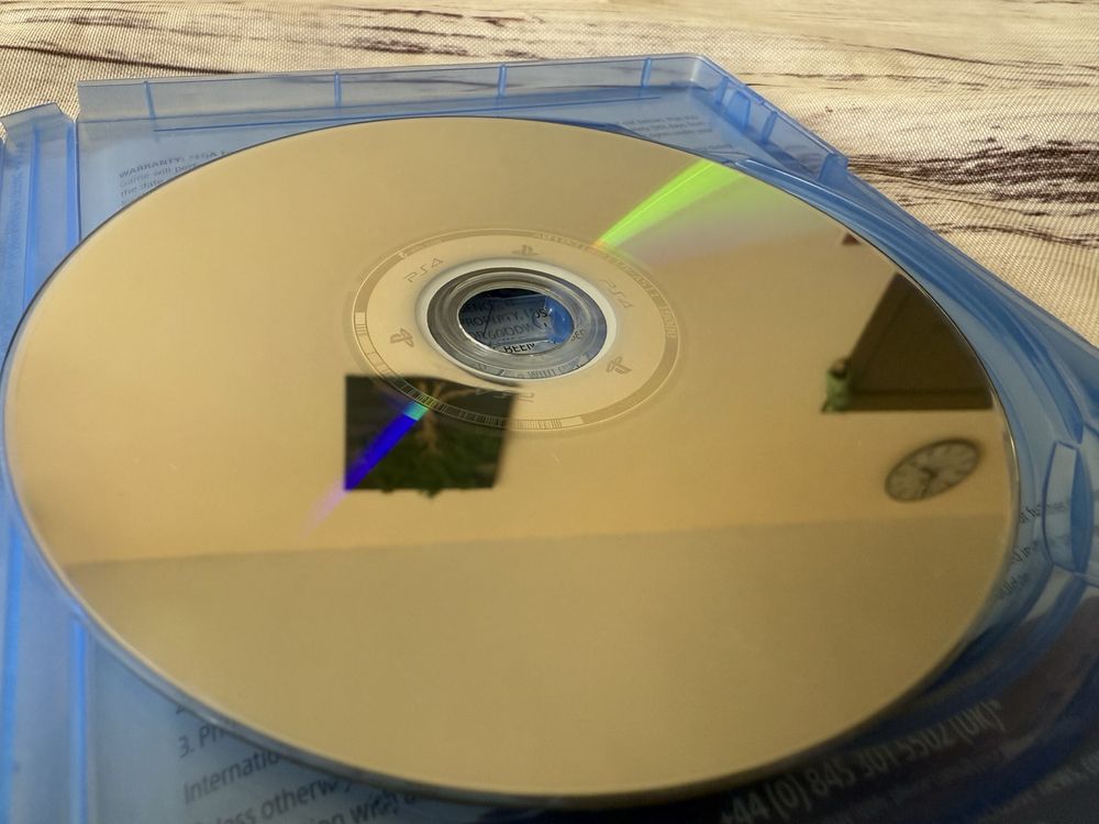Продавам игра за PS4