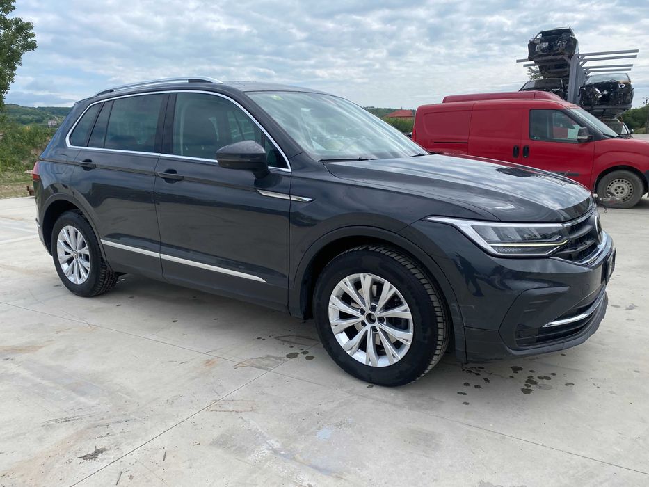 dezmembrez vw tiguan 2021, 2.0d  4motion/capota tiguan/usi fata tiguan