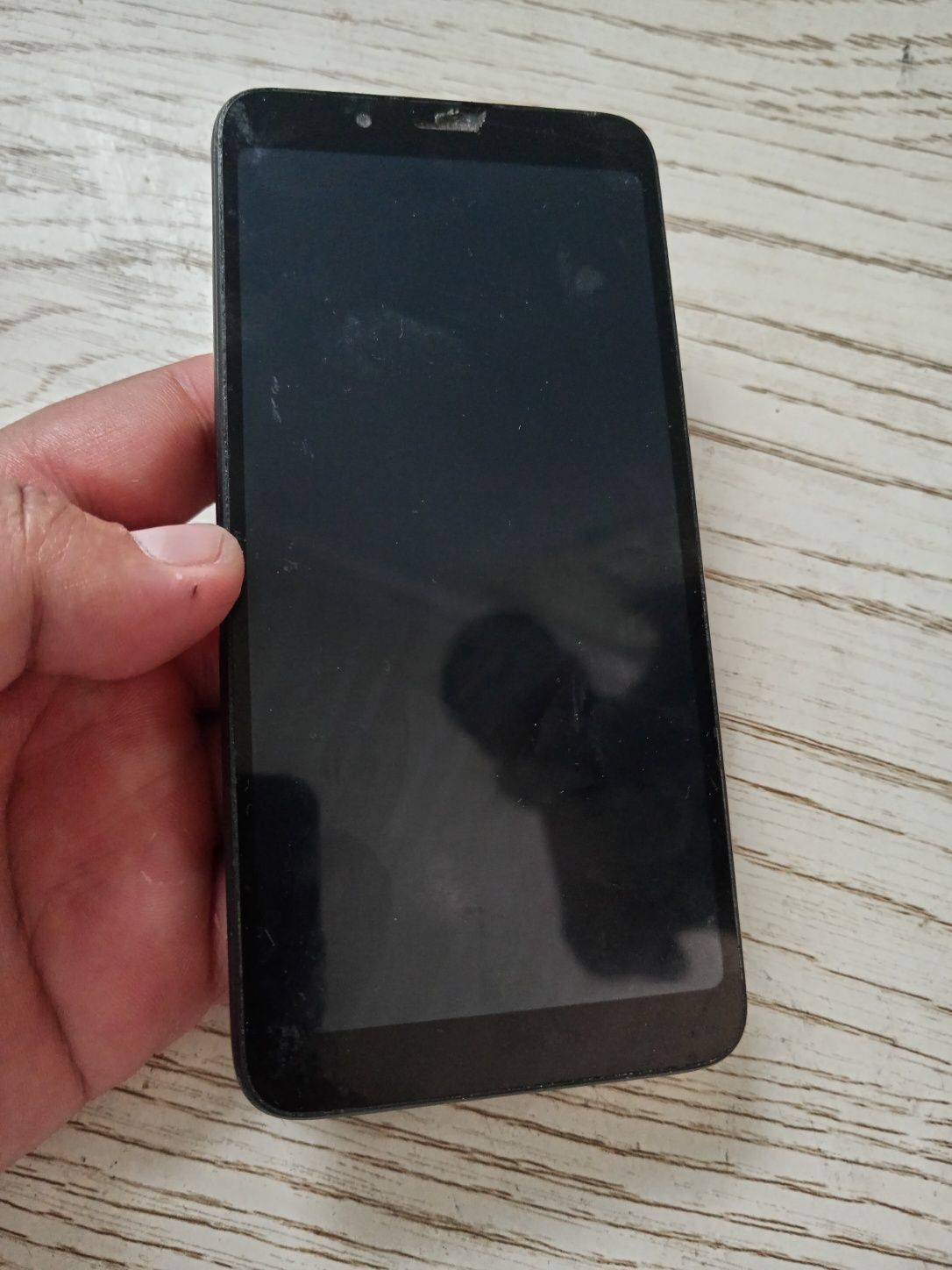 Telefon sotiladi