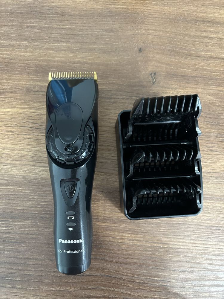 Panasonic ER-FGP82 професионална машинка за подстригване