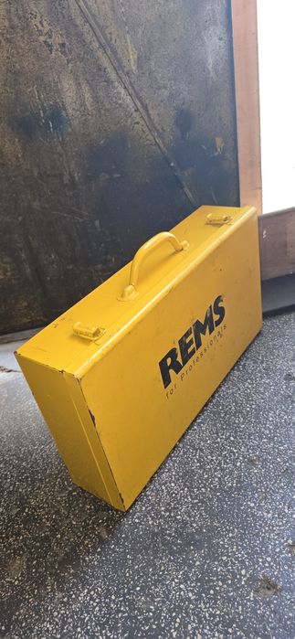 Rems cutie metalica presă electrică