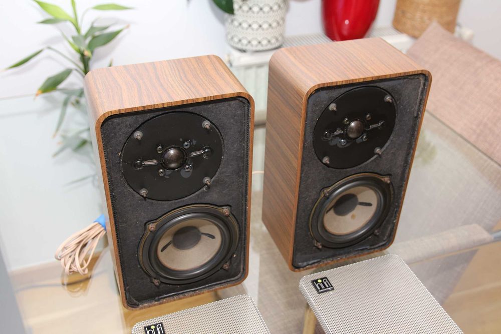 Grundig HiFi-Box 306 Compact bookshelf