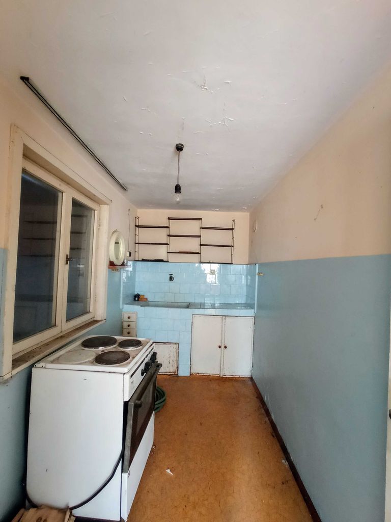 Продава се Къща в с. Минерални бани, Област Хасково - 55 кв.м за 751 €/кв.м - Снимка #15