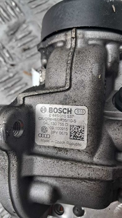 pompa injectie Audi Q5 2.0 TDI CNH an 2016 cod 04L130755D / 0445010537