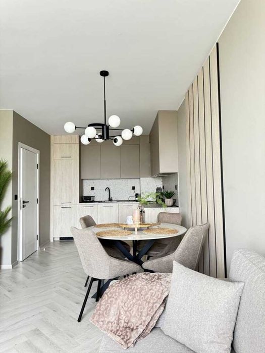 Дава се под наем Двустаен апартамент в Бургас, Изгрев - 65 кв.м за 1020 € - Снимка #9