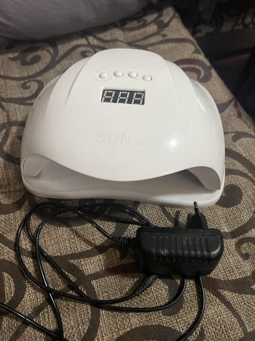 Продается машинка и лампа для маникюра