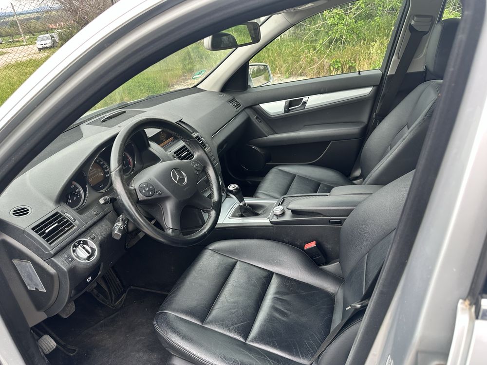 Мерцедес ц 220 Mercedes c220