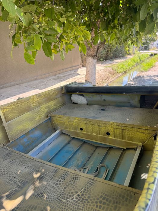 Продам лодку Неман 2