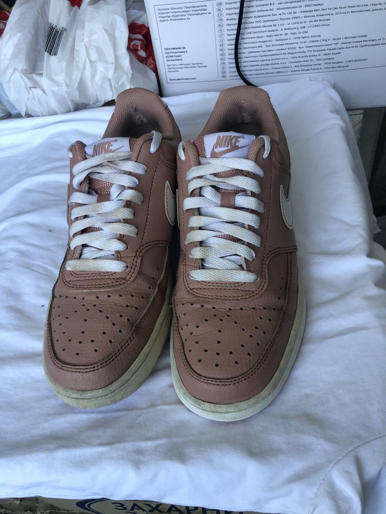 Nike обувки нови и оригинални
