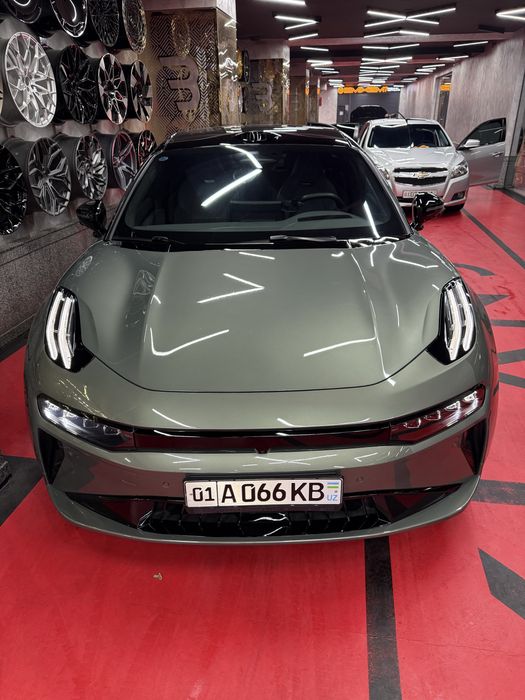 Zeekr 001 в наличии