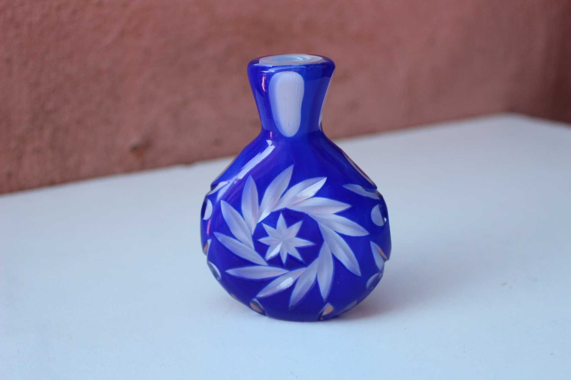 Sticla parfum / Snuff Bottle Cristal albastru / alb inceput secol 20