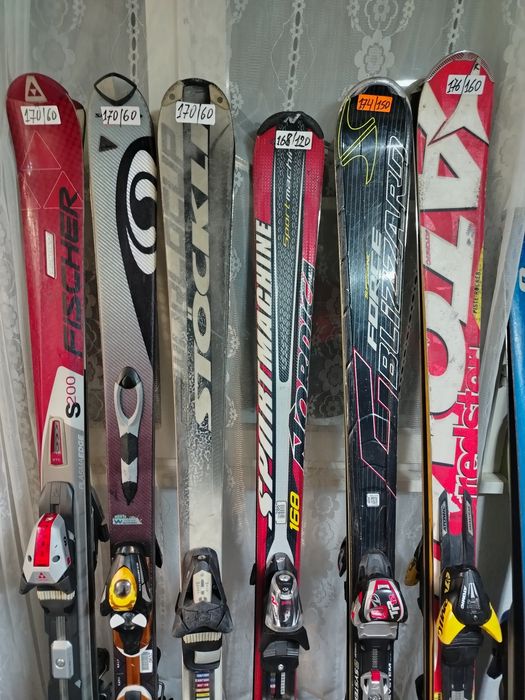 Ски и ски обувки втора