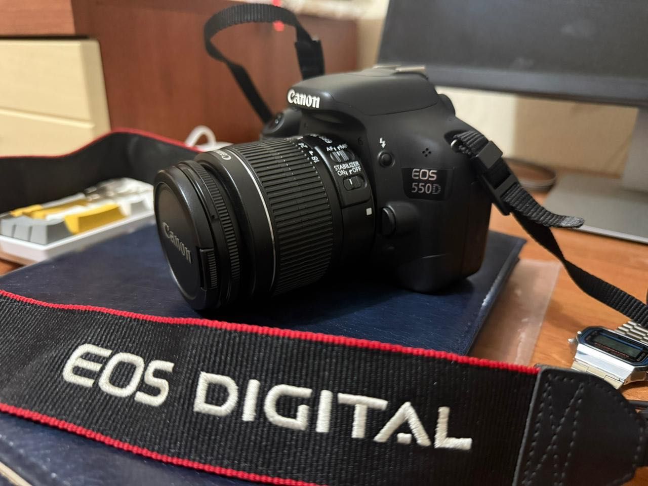 Продается камера canon eos 550d