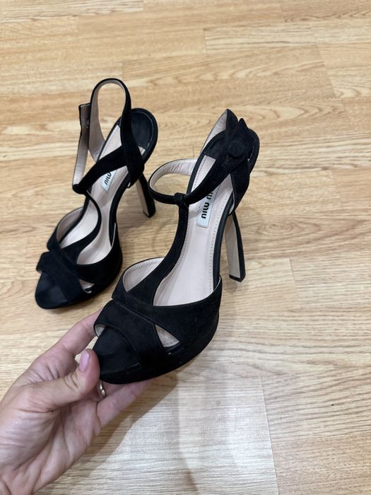 Sandale Miu Miu negre