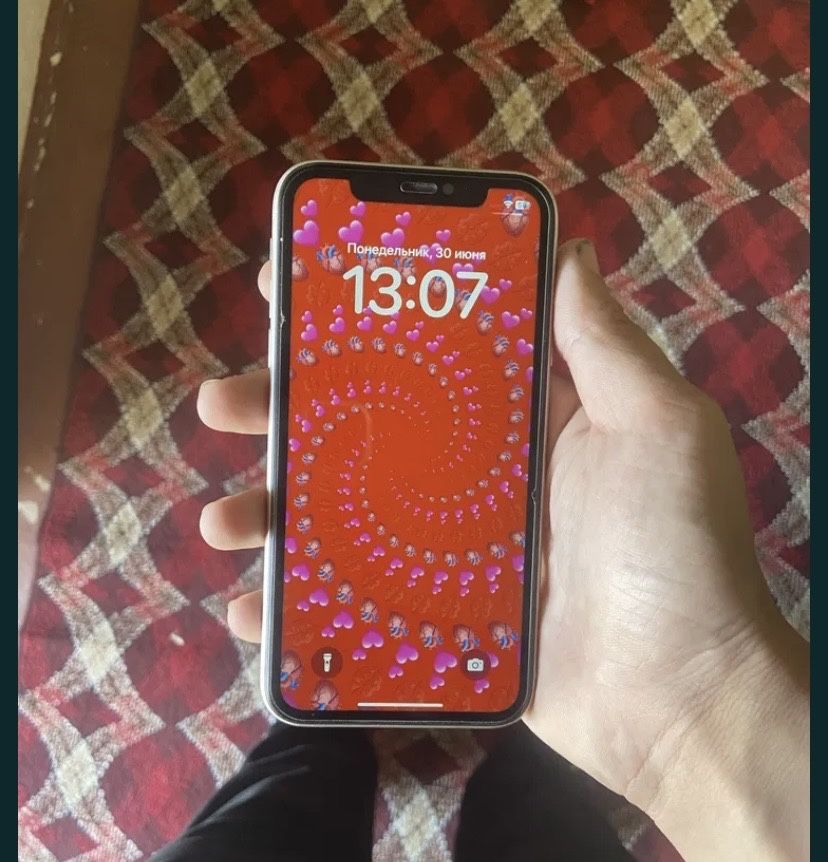 iphone  11 64 xotra 73 yomkst ochilmagan qirilmagan idieal telfon ……