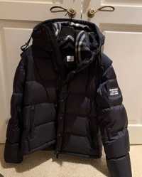 Burberry winter jacket , якето става на елек, ръкавите се махат