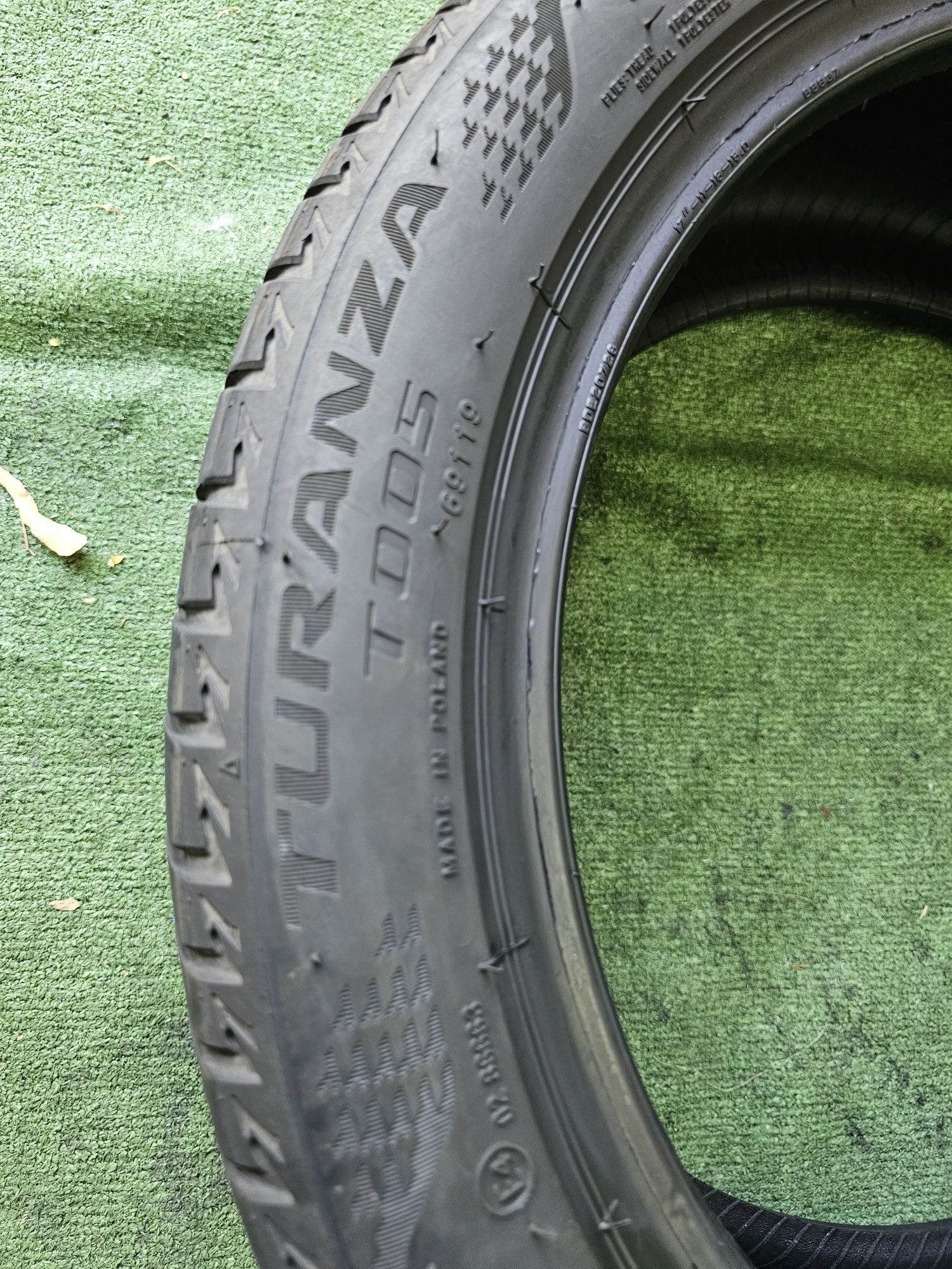 225 45 r17 Bridgestone vara