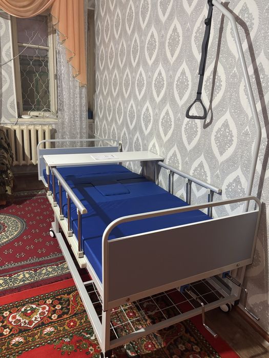 Медицинская кровать кардио с санитарным оснащением