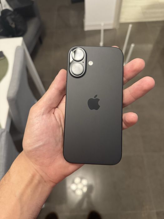 iPhone 16 full box