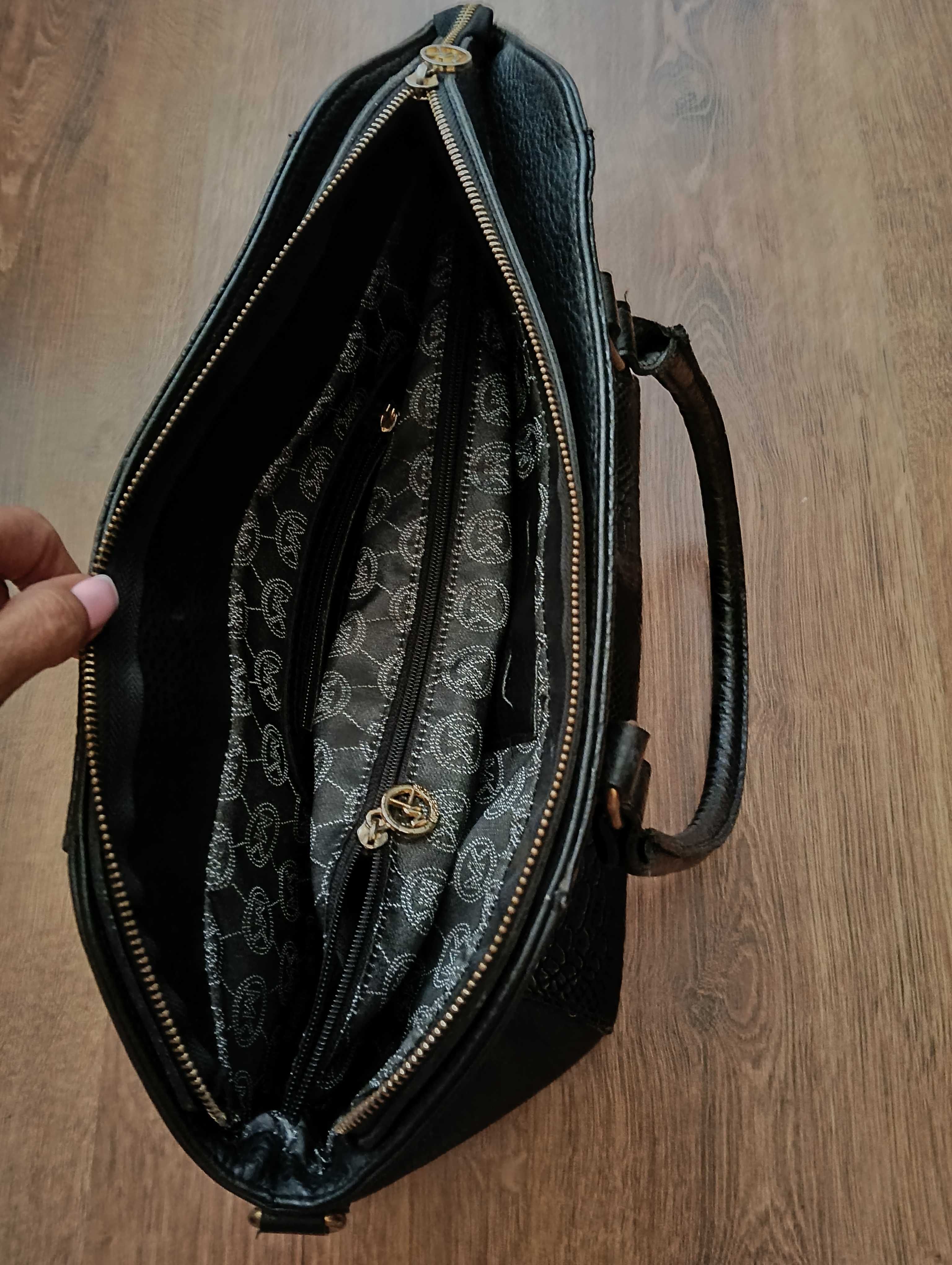 Дамска чанта Michael kors