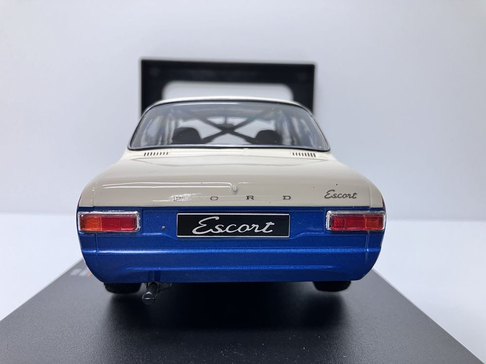 macheta auto Ford Escort MK1 RS 1600 IXO 1/18