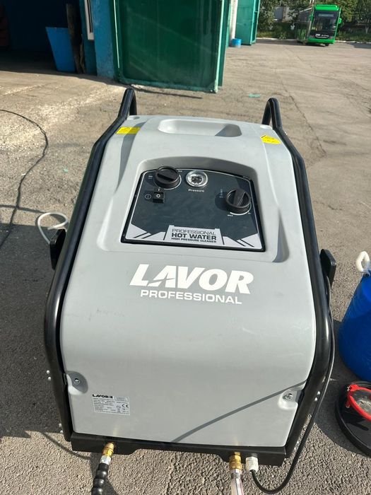 Мойка высокого давления парогенератор Lavor Professional Torrens 1509