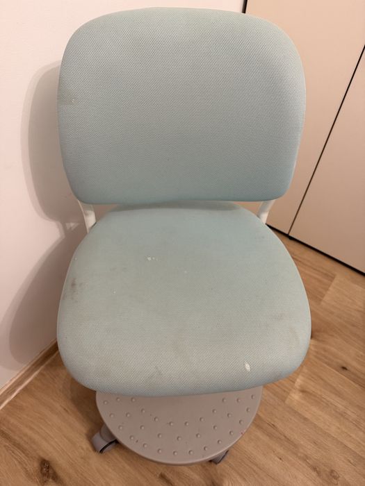 Scaun de copii pt birou
