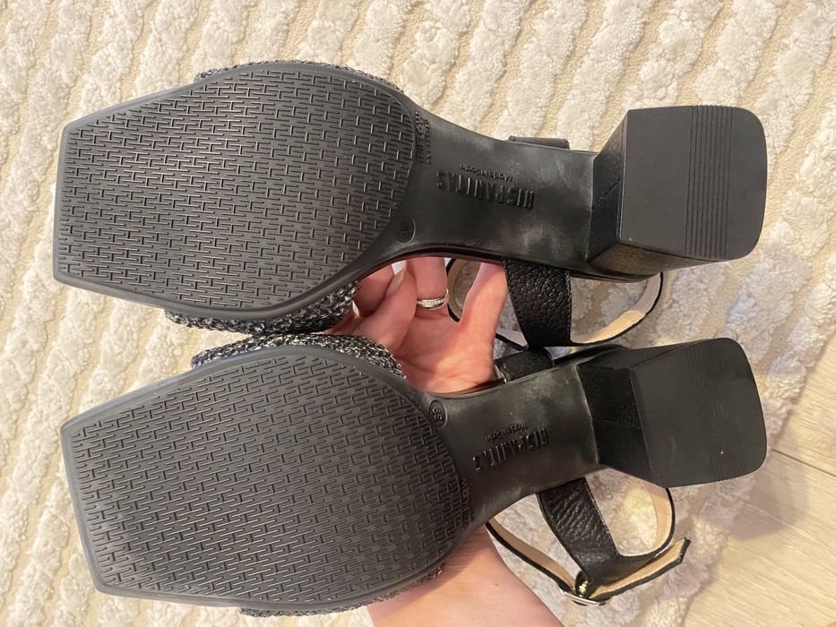 Sandale Hispanitas, noi