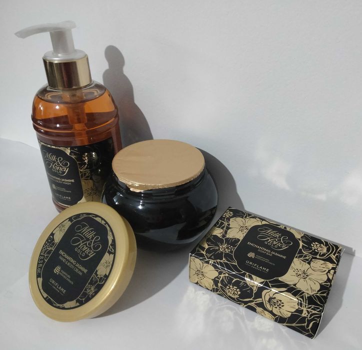 Set Milk & Honey Gold Enchanting Jasmine Oriflame - 3 produse