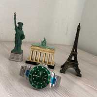 Rolex soat sotiladi