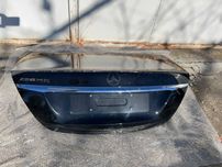 Mercedes W213 заден капак