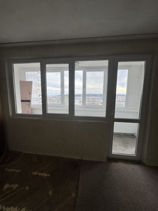 *СПЕШНО* Продавам алуминиева дограма