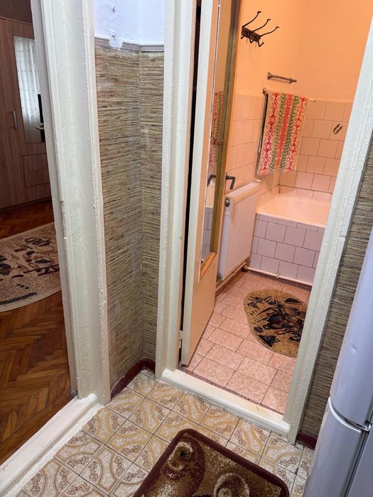 Inchiriez apartament  1 camera / Regim hotelier