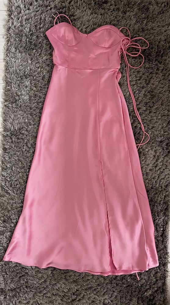 Rochie Zara satinata, noua