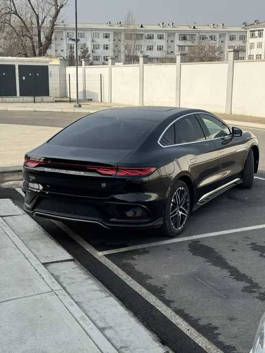BYD Han 605 Muddatli tolovga beriladi