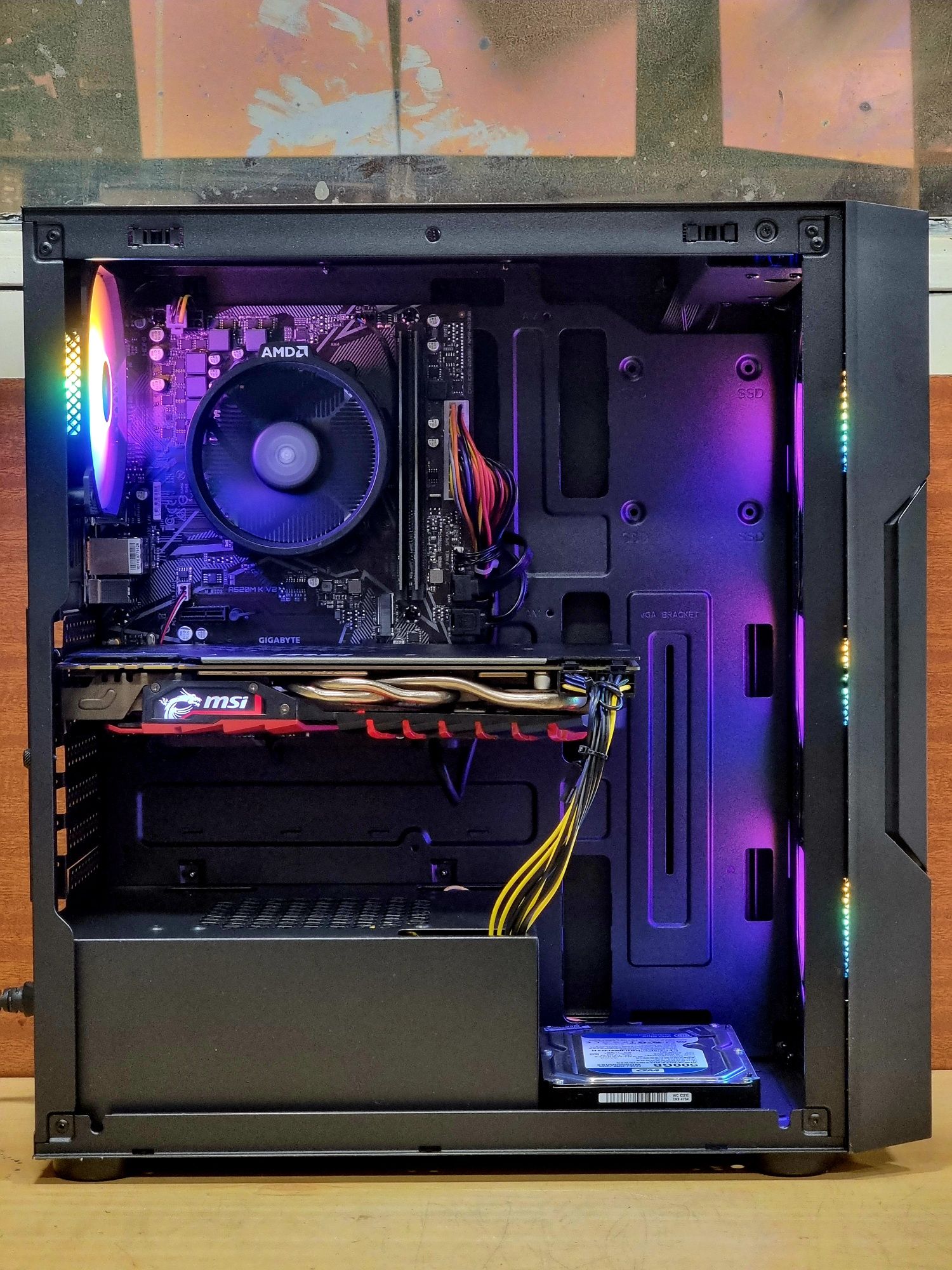 Геймърски Компютър/R5 3600/16GB RAM/512GB+500GB/GTX 1080 8GB